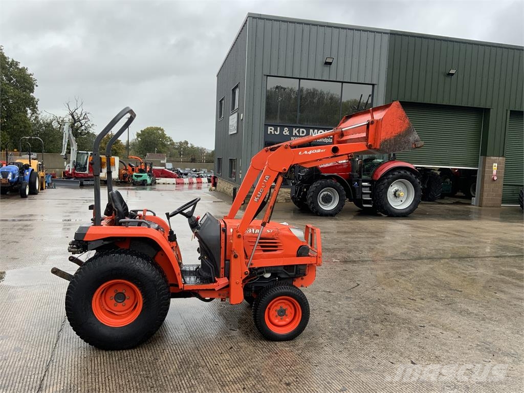 Kubota STV32 Compact Tractor (ST28021) 건설 장비 - 기타