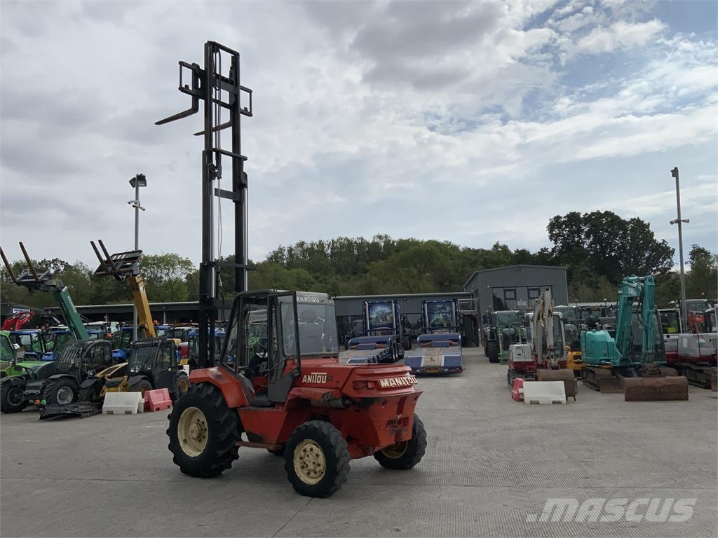 Manitou M426 CP Rough Terrain ForkLift (ST27220) 농기계 - 기타