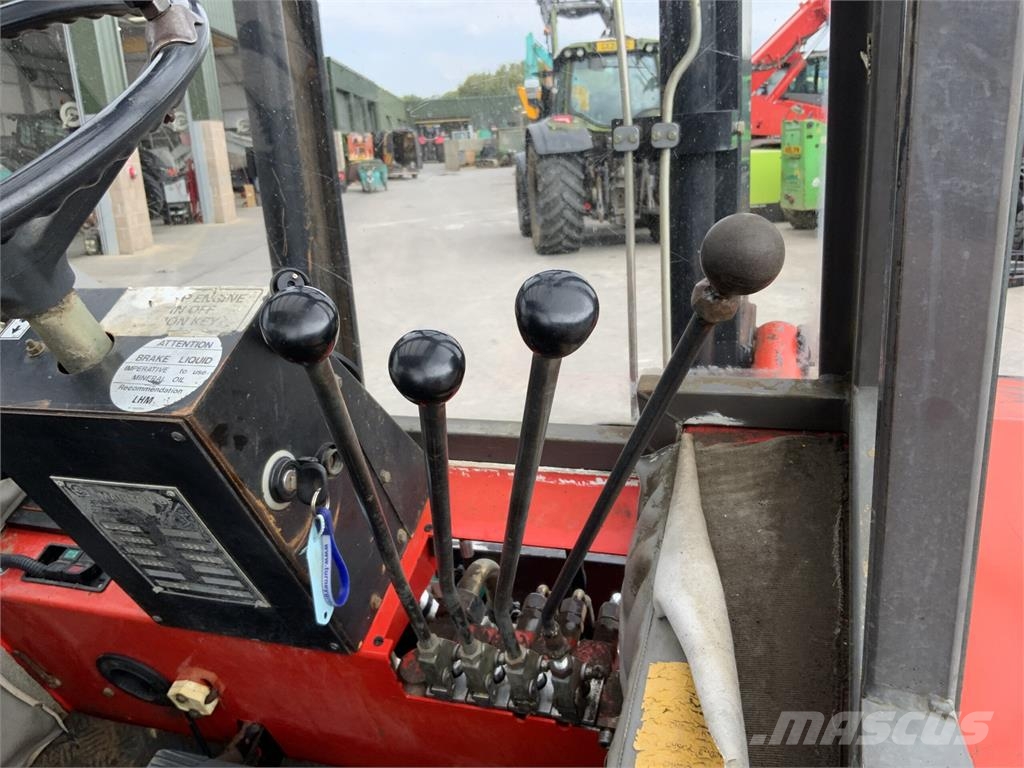 Manitou M426 CP Rough Terrain ForkLift (ST27220) 농기계 - 기타