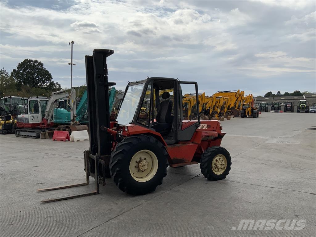 Manitou M426 CP Rough Terrain ForkLift (ST27220) 농기계 - 기타