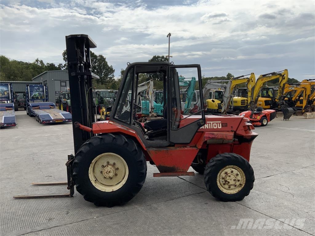 Manitou M426 CP Rough Terrain ForkLift (ST27220) 농기계 - 기타