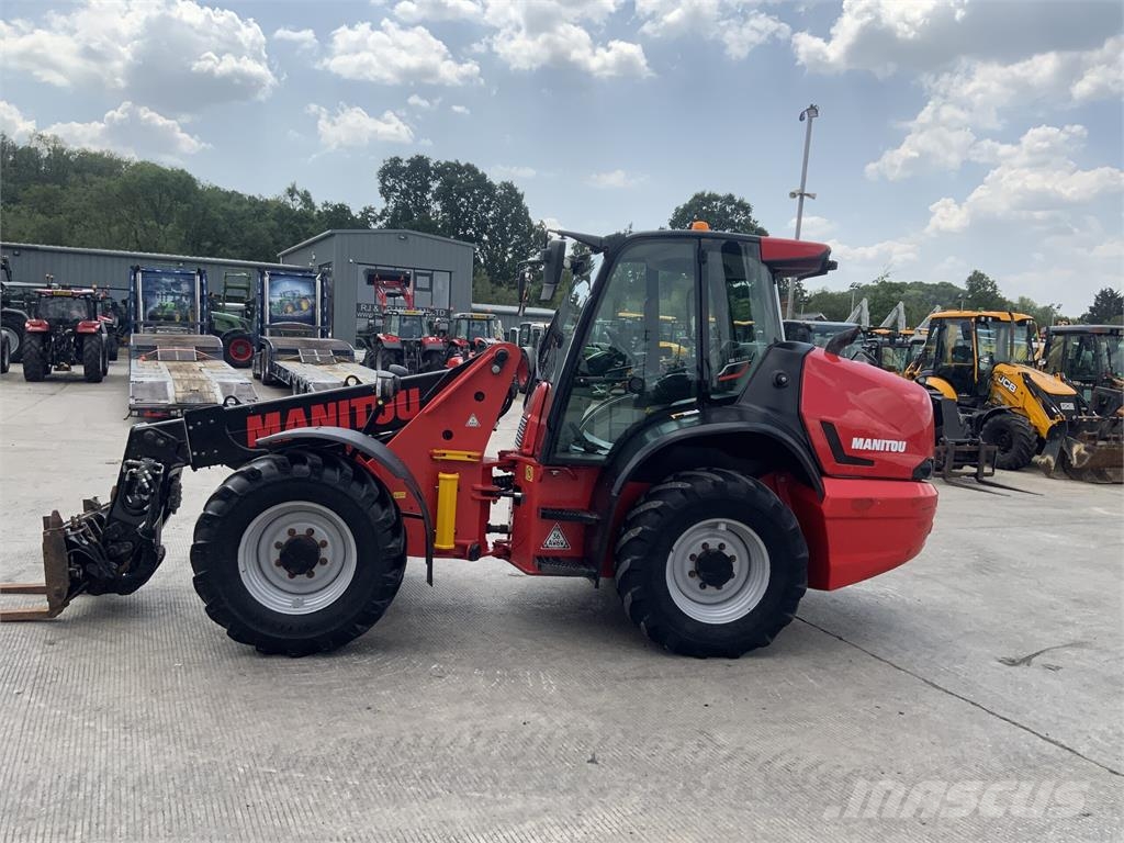 Manitou MLA-T 533-145 V+Elite Pivot Steer Telehandler (ST2 Teleskoplader