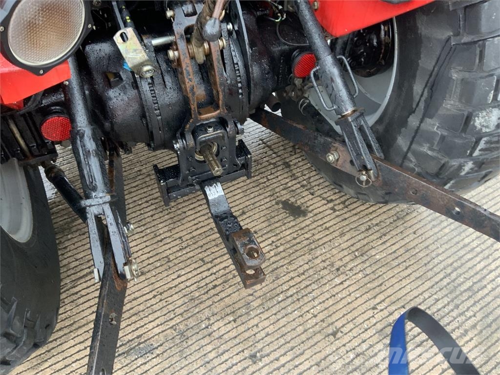 Massey Ferguson 410 Compact Tractor (ST27969) Construction - Others