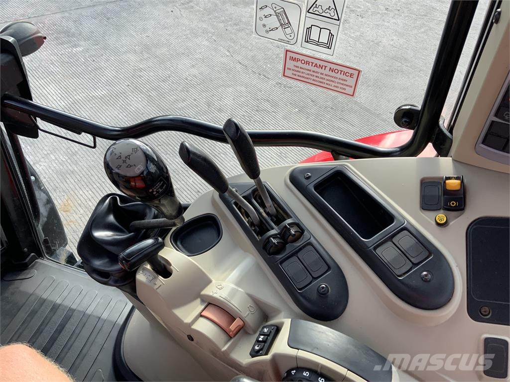 Massey Ferguson 5610 Dyna 4 Tractor (ST27608) ماكينات زراعية - غير ذلك