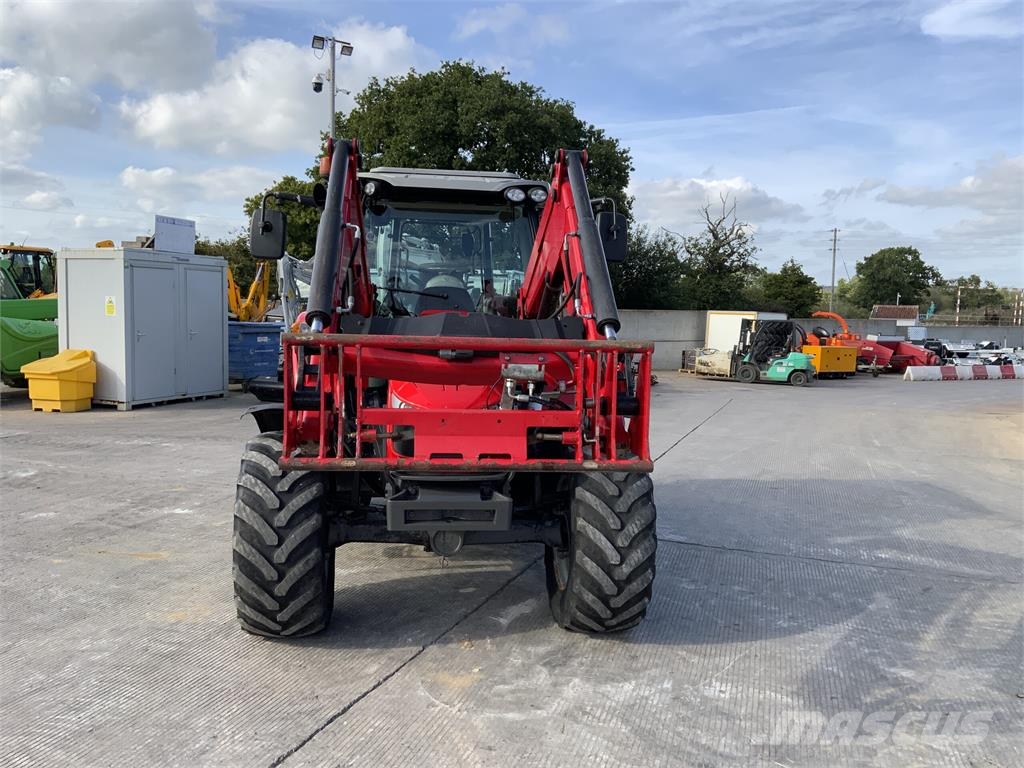Massey Ferguson 5610 Dyna 4 Tractor (ST27608) ماكينات زراعية - غير ذلك