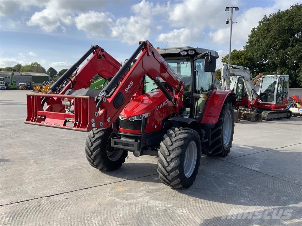 Massey Ferguson 5610 Dyna 4 Tractor (ST27608) ماكينات زراعية - غير ذلك