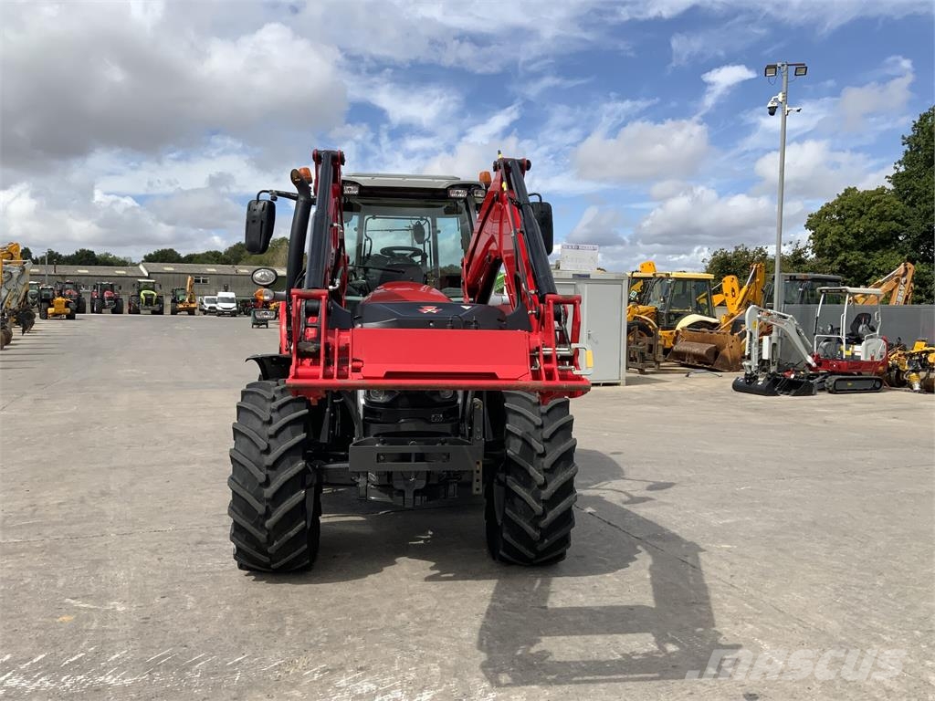Massey Ferguson 6S.145 Tractor (ST27325) ماكينات زراعية - غير ذلك