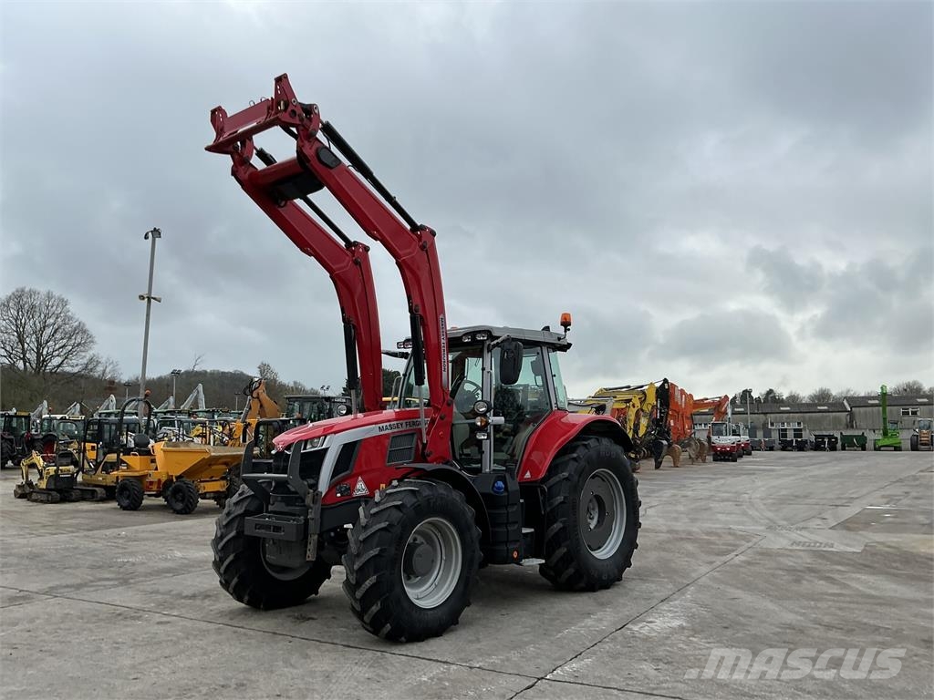 Massey Ferguson 7S.180 Tractor (ST25886) Farm machinery