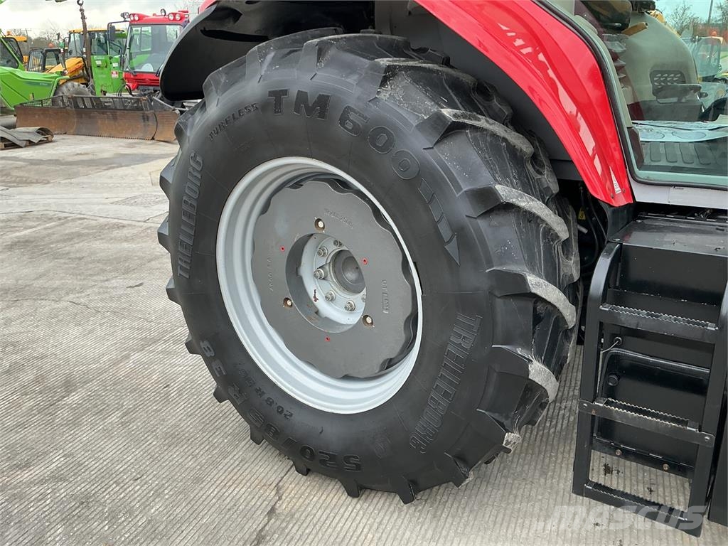 Massey Ferguson 7S.180 Tractor (ST25886) Farm machinery
