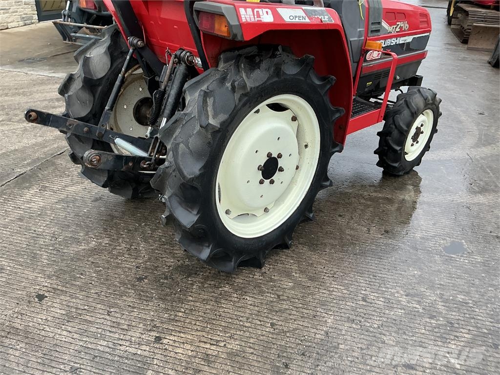 Mitsubishi MT246 Compact Tractor (ST27290) Construction - Others