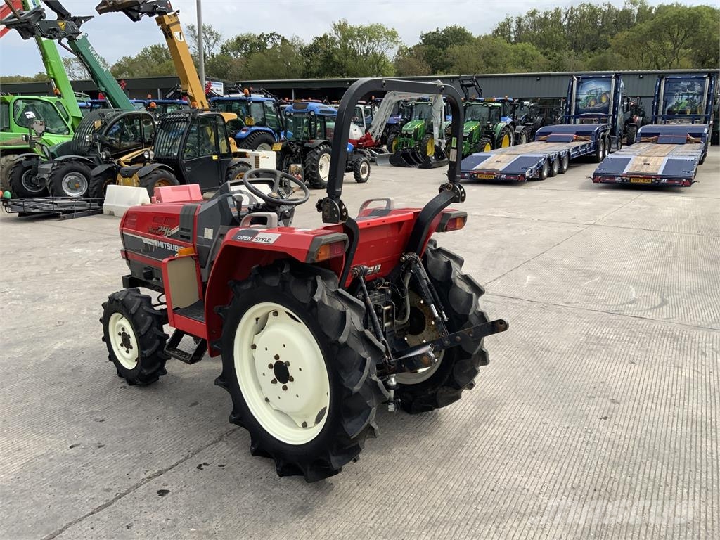 Mitsubishi MT246 Compact Tractor (ST27290) Další
