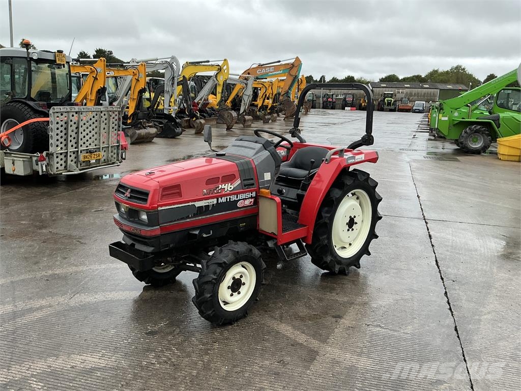 Mitsubishi MT246 Compact Tractor (ST27290) Construction - Others