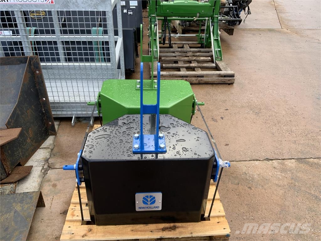 New 650Kg John Deere & New Holland Weight Bloc Muut maatalouskoneet