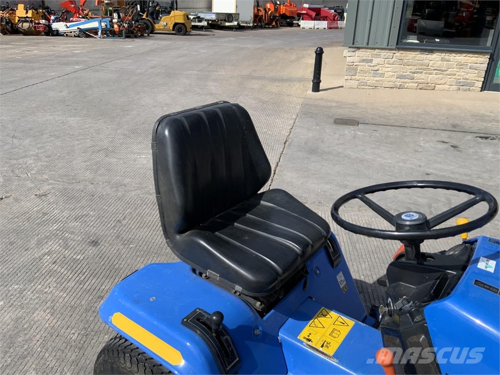 New Holland GT75 Ride on Mower (ST23610) Otra maquinaria agrícola