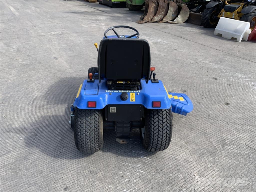 New Holland GT75 Ride on Mower (ST23610) Otra maquinaria agrícola
