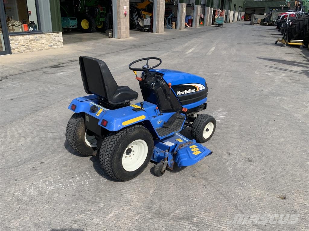 New Holland GT75 Ride on Mower (ST23610) Otra maquinaria agrícola