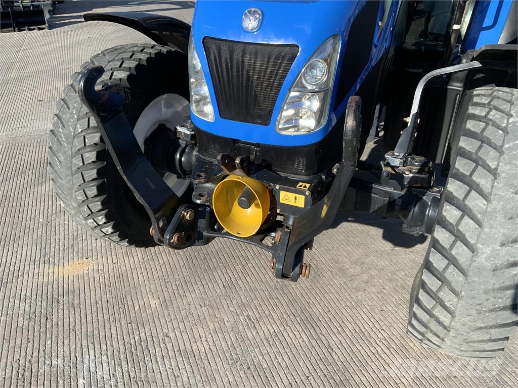 New Holland T4.115 Tractor (ST27506) ماكينات زراعية - غير ذلك