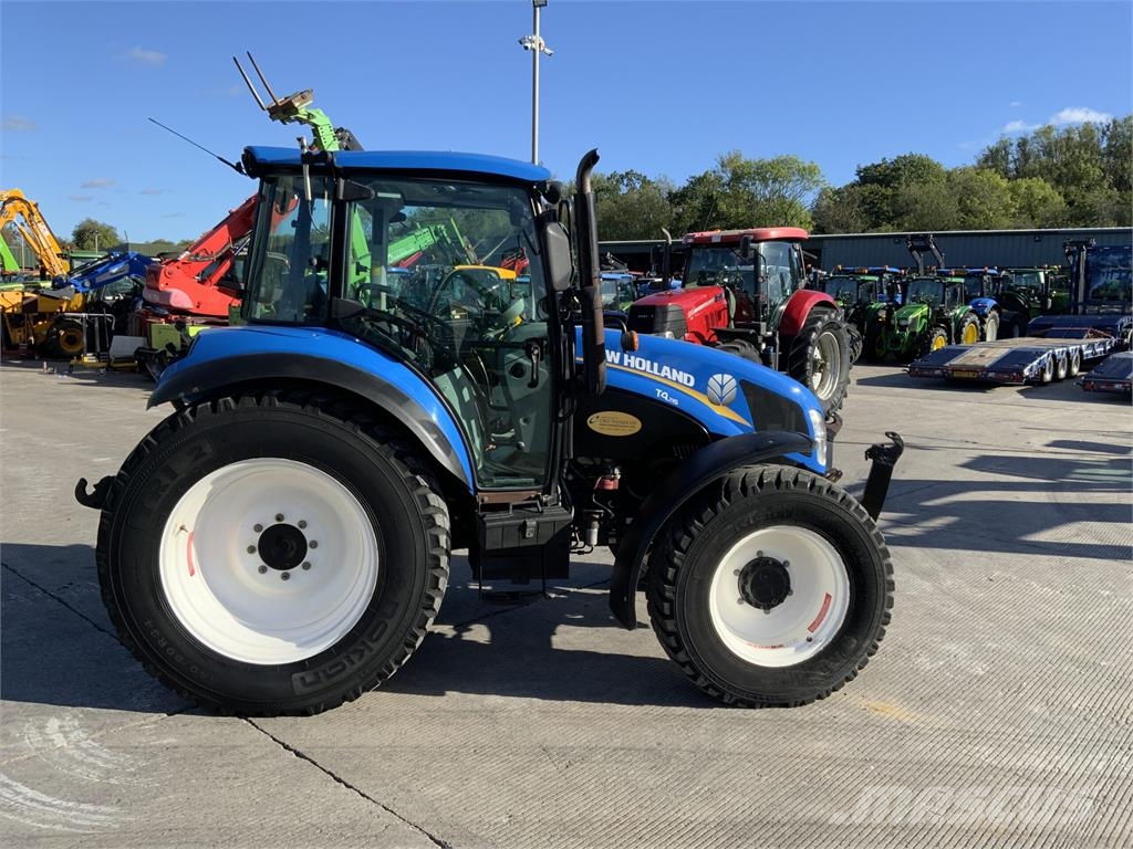 New Holland T4.115 Tractor (ST27506) ماكينات زراعية - غير ذلك