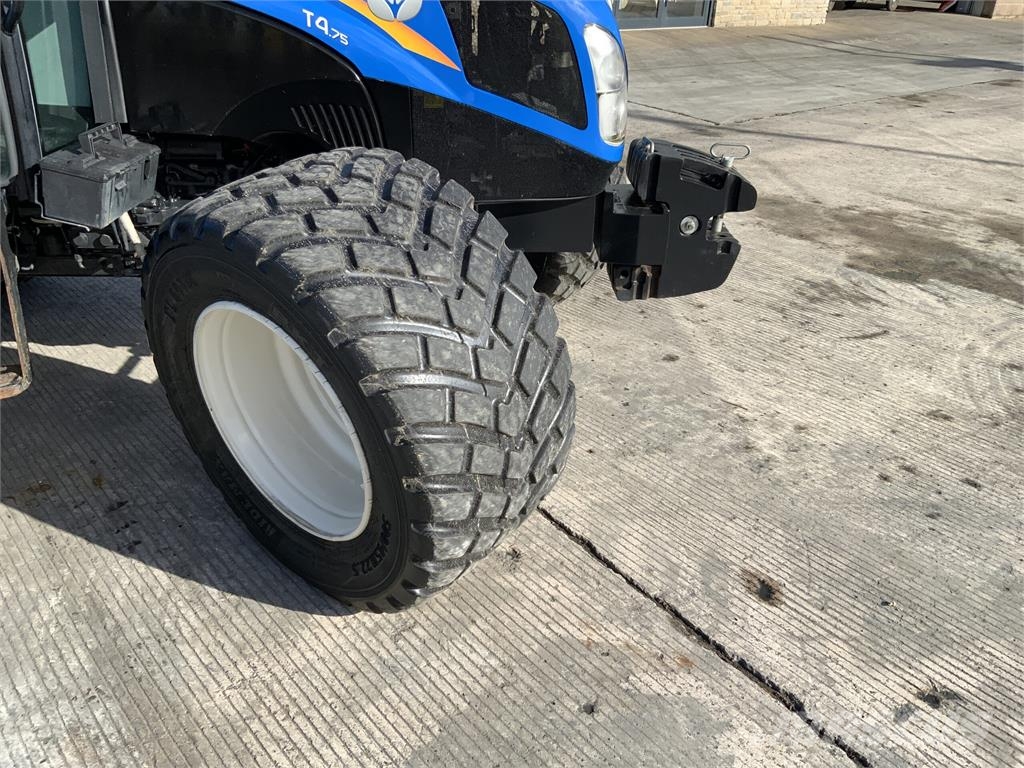 New Holland T4.75 Tractor (ST27809) Traktorok
