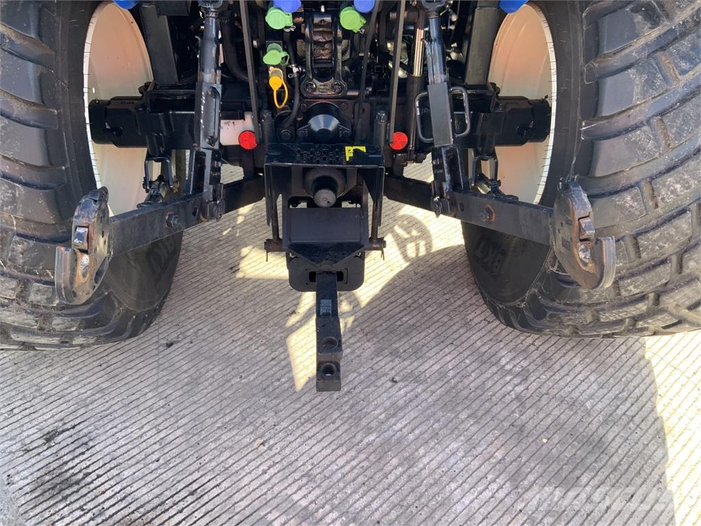 New Holland T4.75 Tractor (ST27809) Traktorok