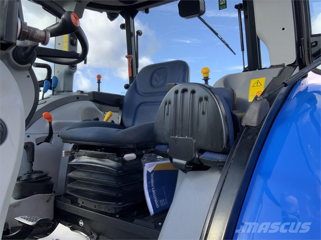 New Holland T4.75 Tractor (ST27809) Traktorok