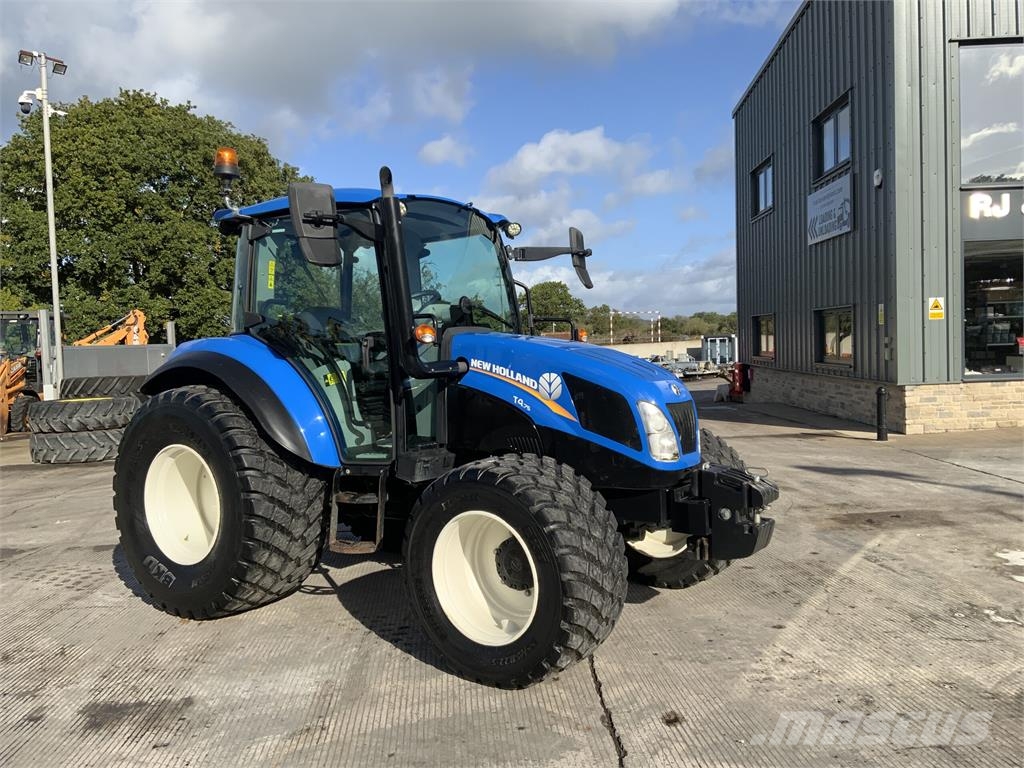 New Holland T4.75 Tractor (ST27809) Traktorok