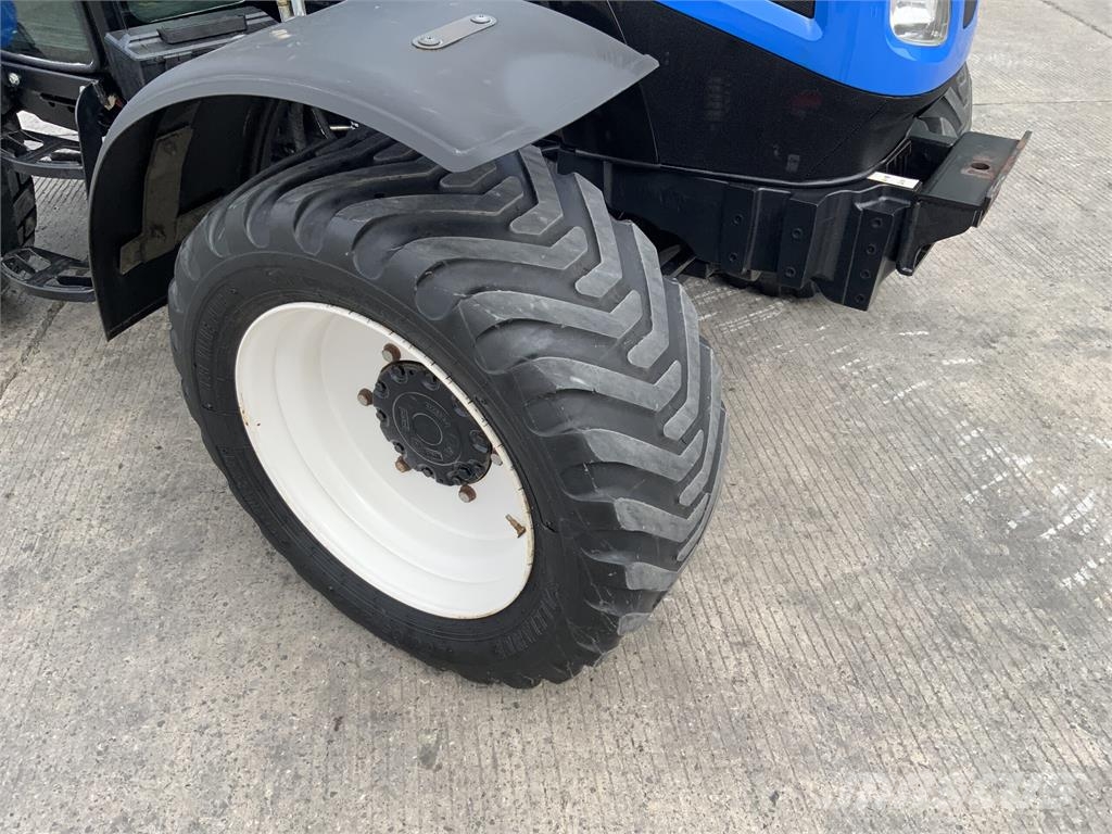 New Holland T4.75S Tractor (ST27393) Otra maquinaria agrícola