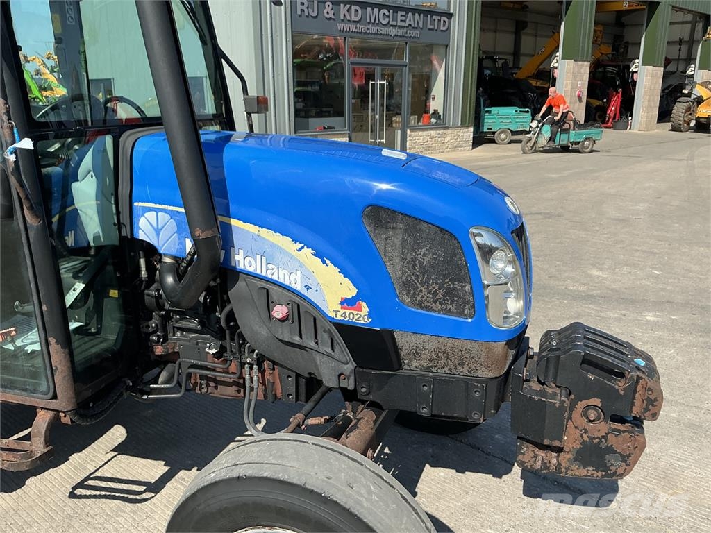 New Holland T4020 Tractor (ST26079) Сільгосптехніка - Інші