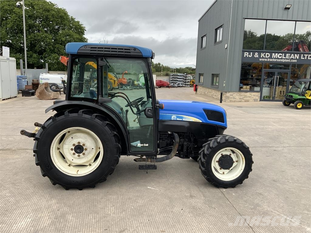 New Holland T4030F Narrow Super Steer Tractor (ST26800) Utilaje agricole - Altele