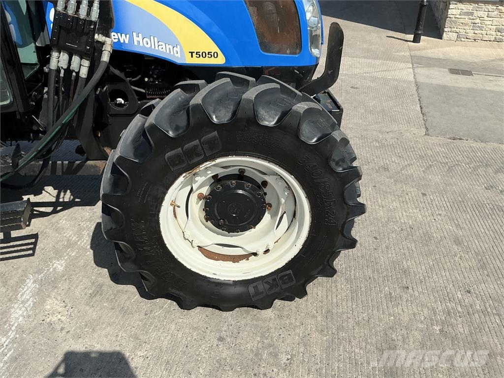 New Holland T5050 Tractor (ST27259) Ostale poljoprivredne mašine