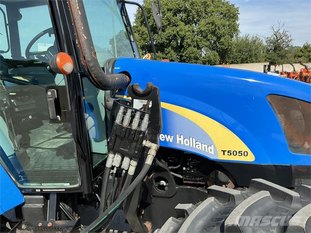 New Holland T5050 Tractor (ST27259) Ostale poljoprivredne mašine