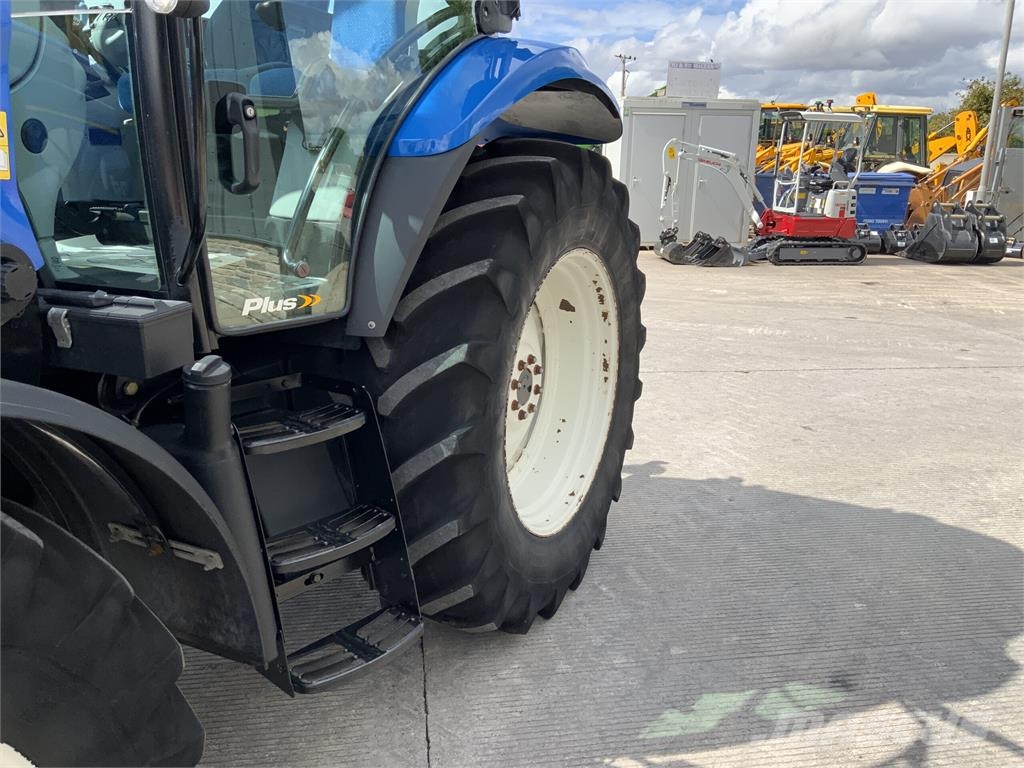 New Holland T6020 Tractor (ST27364) Landbrug - Andet