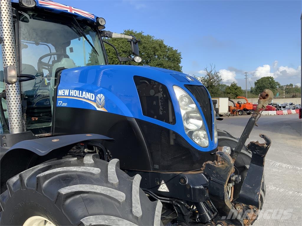 New Holland T7.200 Tractor (ST27355) ماكينات زراعية - غير ذلك