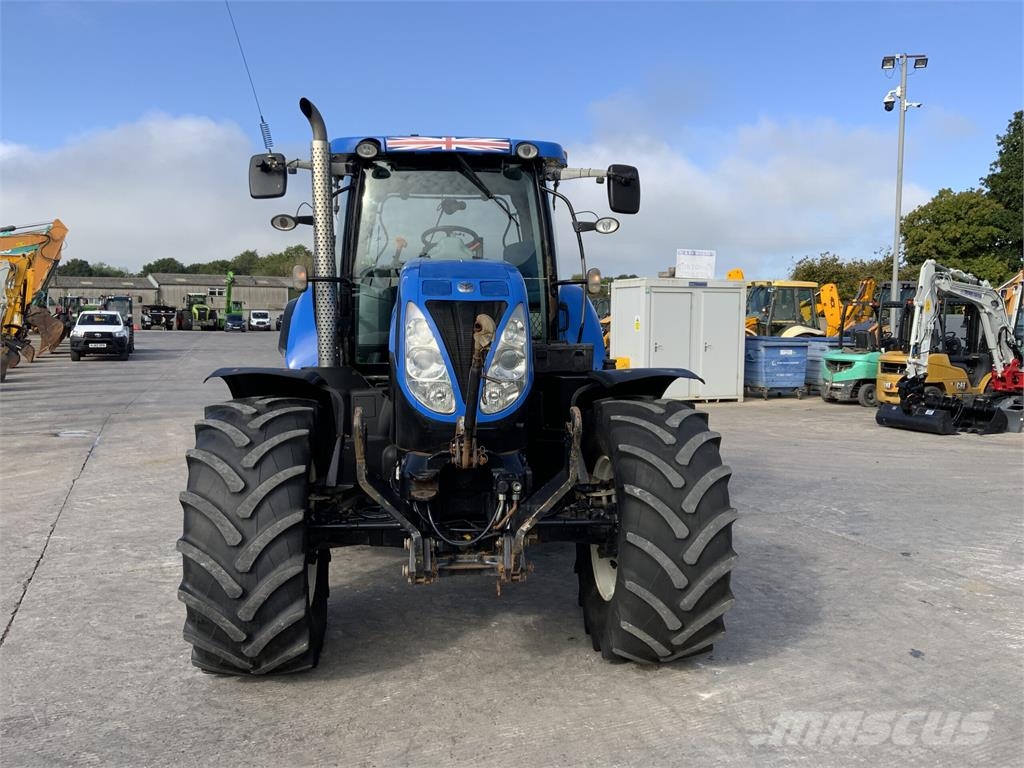 New Holland T7.200 Tractor (ST27355) ماكينات زراعية - غير ذلك