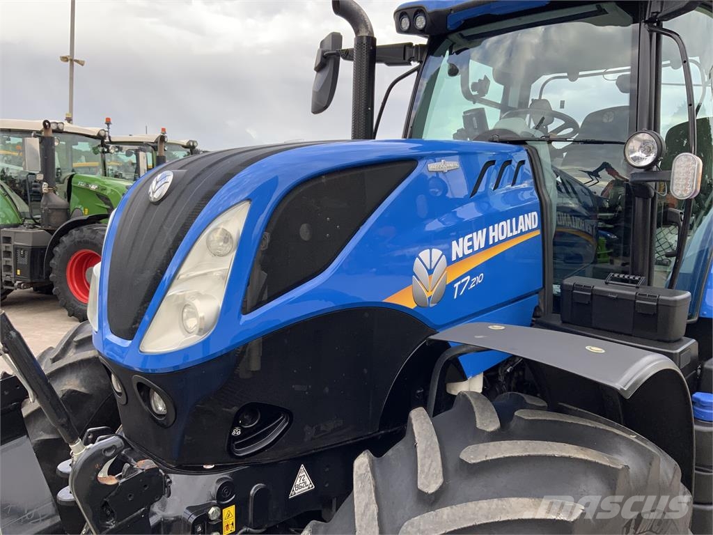 New Holland T7.210 Auto Command Tractor (ST26810) Landbouw - overige