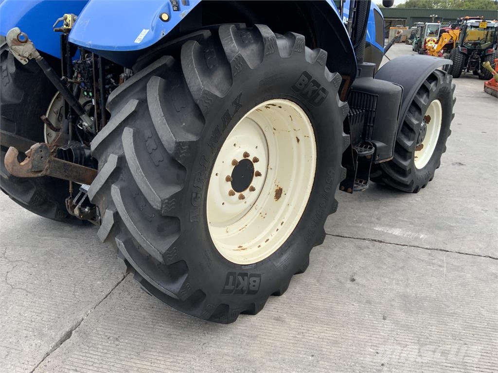 New Holland T7.210 Tractor (ST26606) Tractors
