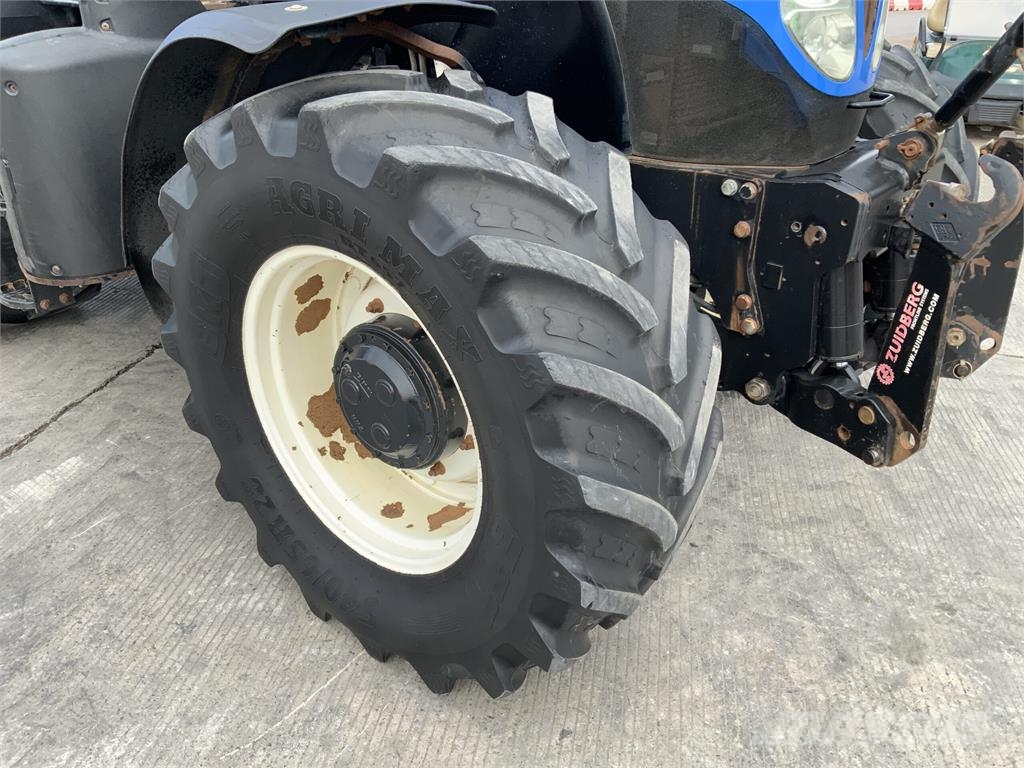 New Holland T7.210 Tractor (ST26606) Tractors