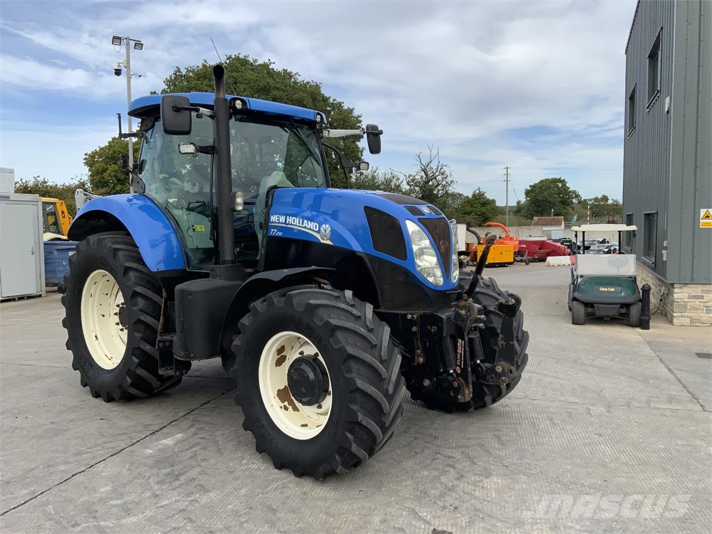 New Holland T7.210 Tractor (ST26606) Tractors
