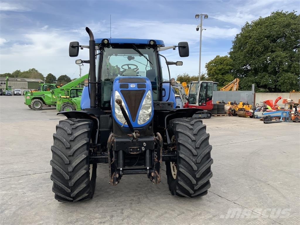New Holland T7.210 Tractor (ST26606) Tractors