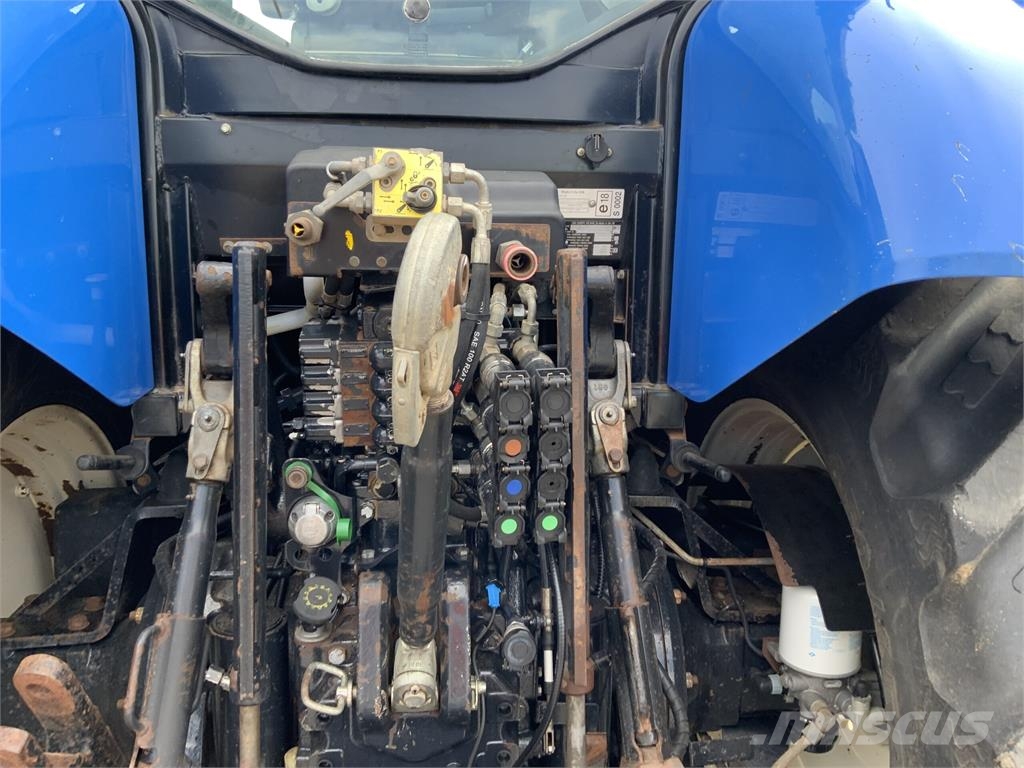 New Holland T7.210 Tractor (ST26606) Tractors