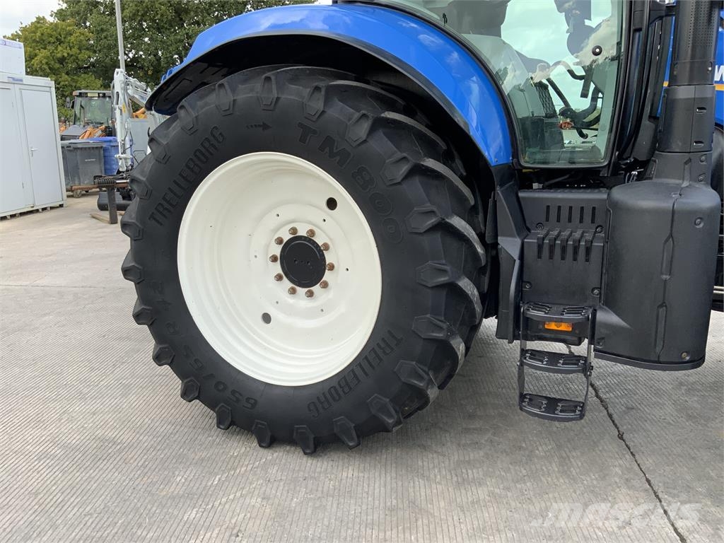 New Holland T7.230 Tractor (ST27606) Tractors