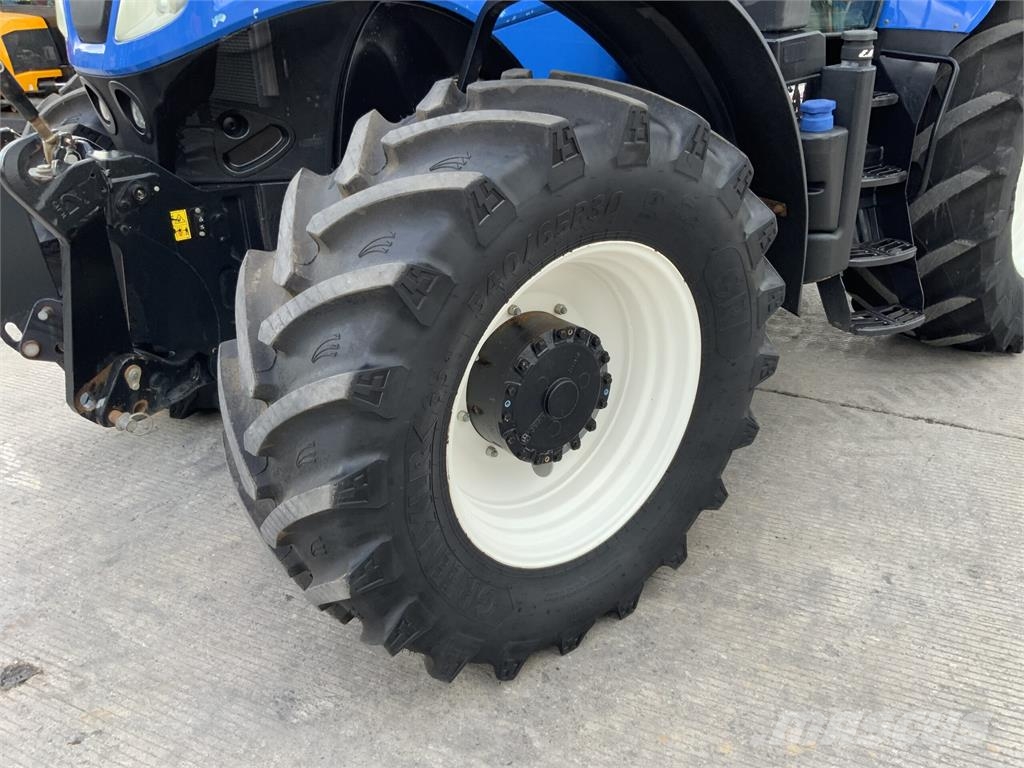New Holland T7.230 Tractor (ST27606) Tractors