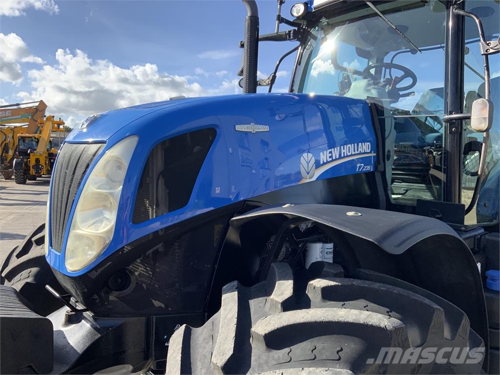 New Holland T7.235 Auto Command Tractor (ST27199) Ciągniki rolnicze