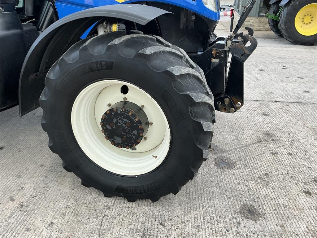 New Holland T7.245 Auto Command Tractor (ST27844) الجرارات