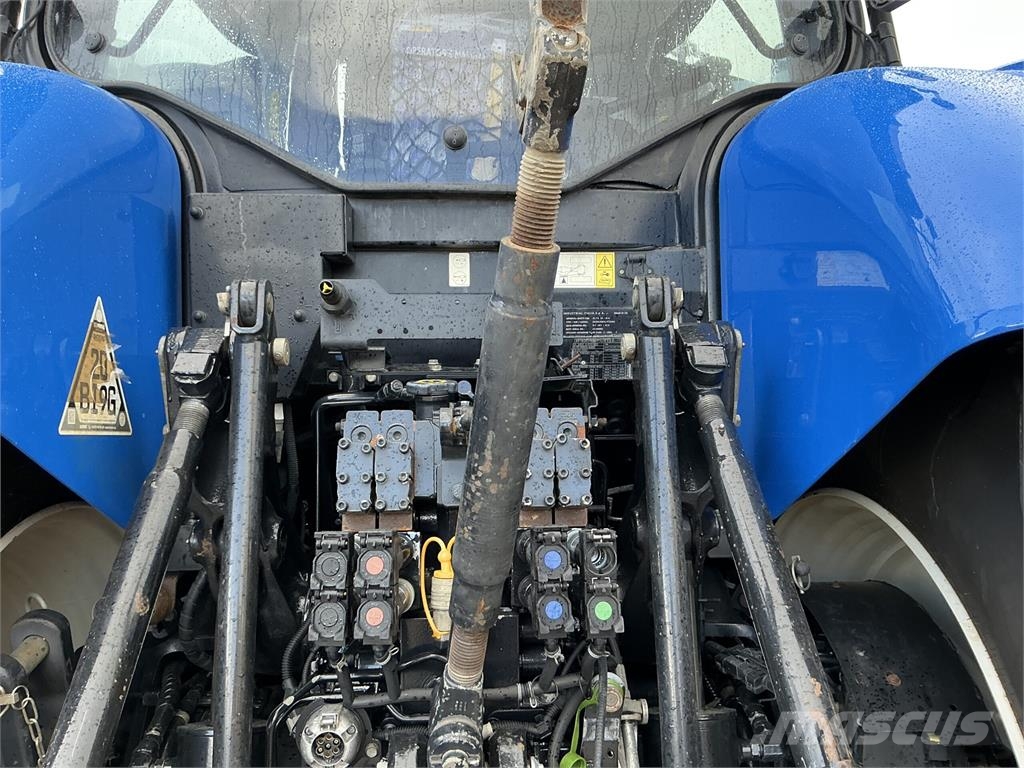 New Holland T7.245 Auto Command Tractor (ST27844) الجرارات