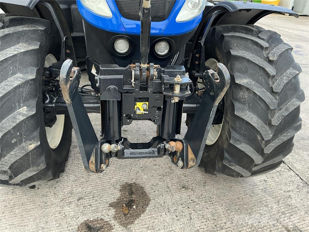 New Holland T7.245 Auto Command Tractor (ST27844) الجرارات