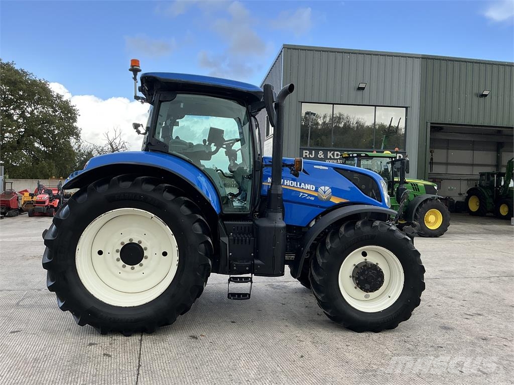New Holland T7.245 Auto Command Tractor (ST27844) الجرارات
