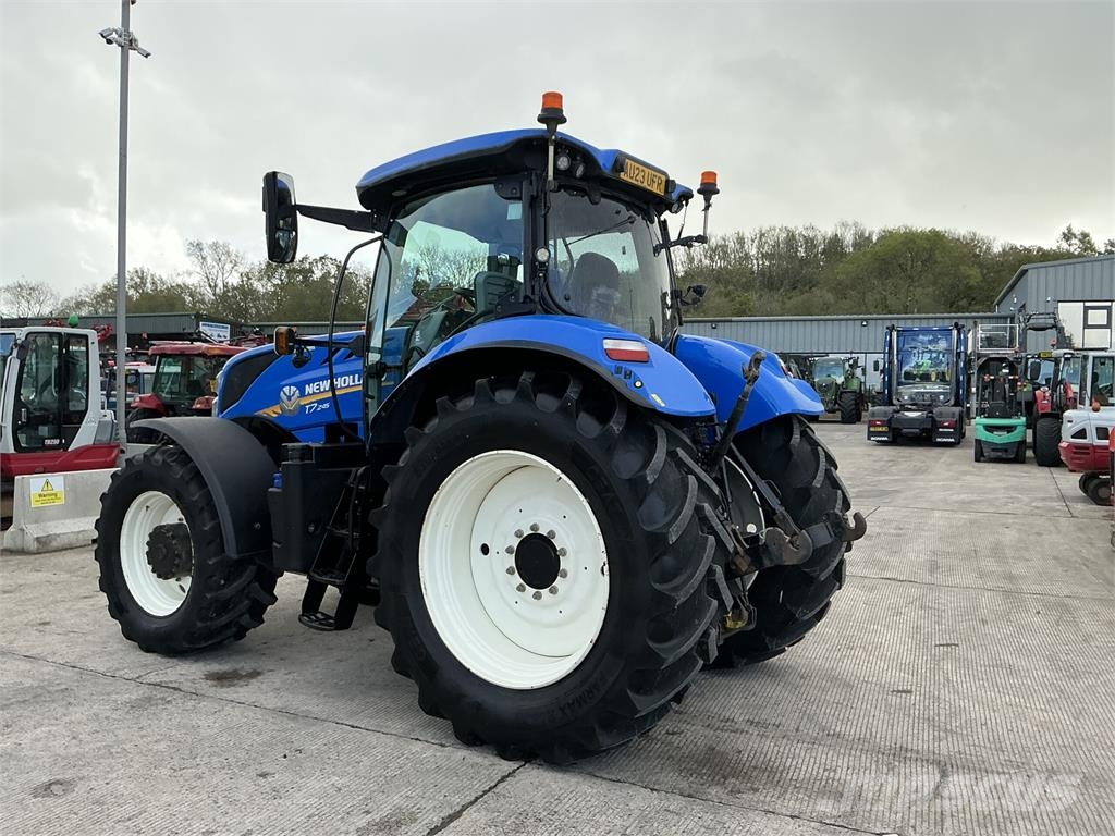 New Holland T7.245 Auto Command Tractor (ST27844) الجرارات