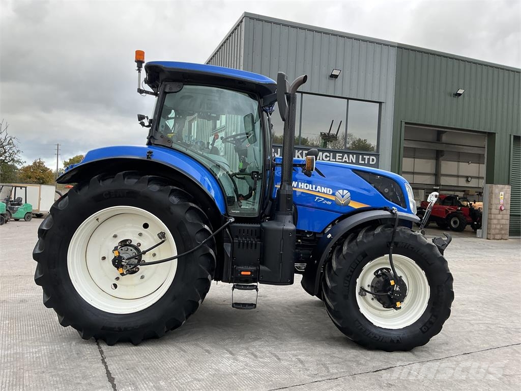 New Holland T7.245 Tractor (ST28005) Tractors