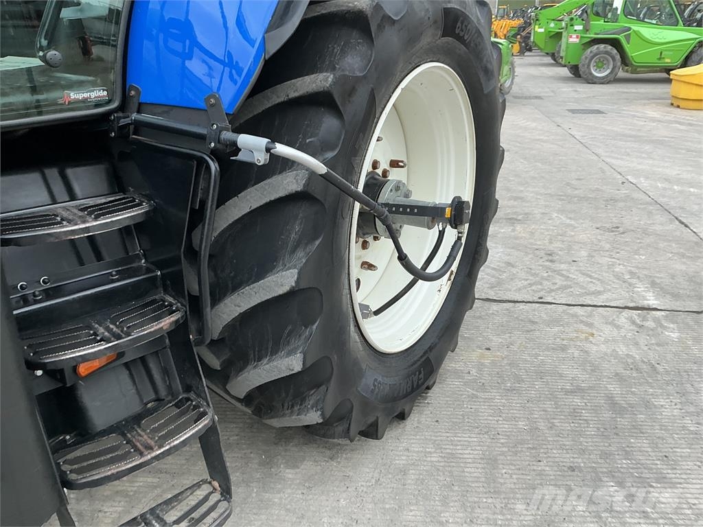 New Holland T7.245 Tractor (ST28005) Tractors